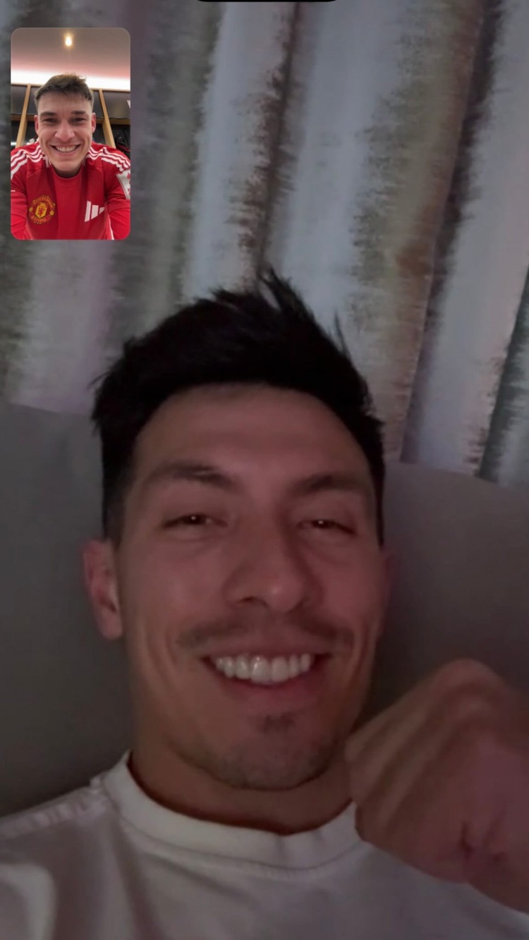  勝利獻給你！烏加特賽后視頻連線重傷的利桑德羅，一起慶祝晉級