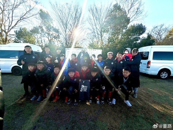  8戰(zhàn)全勝奪日本杯賽冠軍！中國(guó)足球小將發(fā)布感謝信