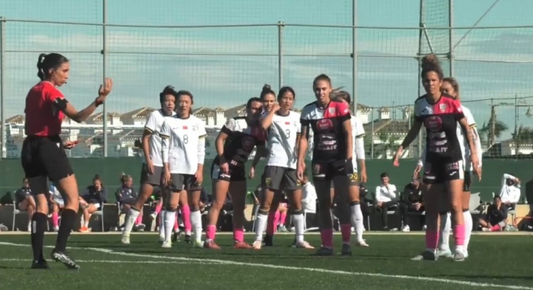  唐佳麗梅開二度、邵子欽破門，中國女足3-2擊敗Alhama俱樂部女足