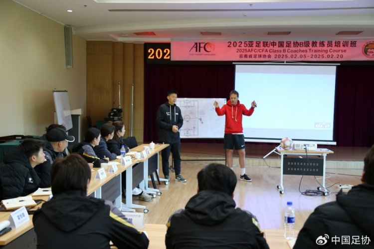  技術(shù)為王，中國足球踏上尋找靈魂之路