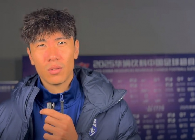  劉奕鳴：今年新援很多還需要磨合期，保持狀態(tài)相信下一場能拿下