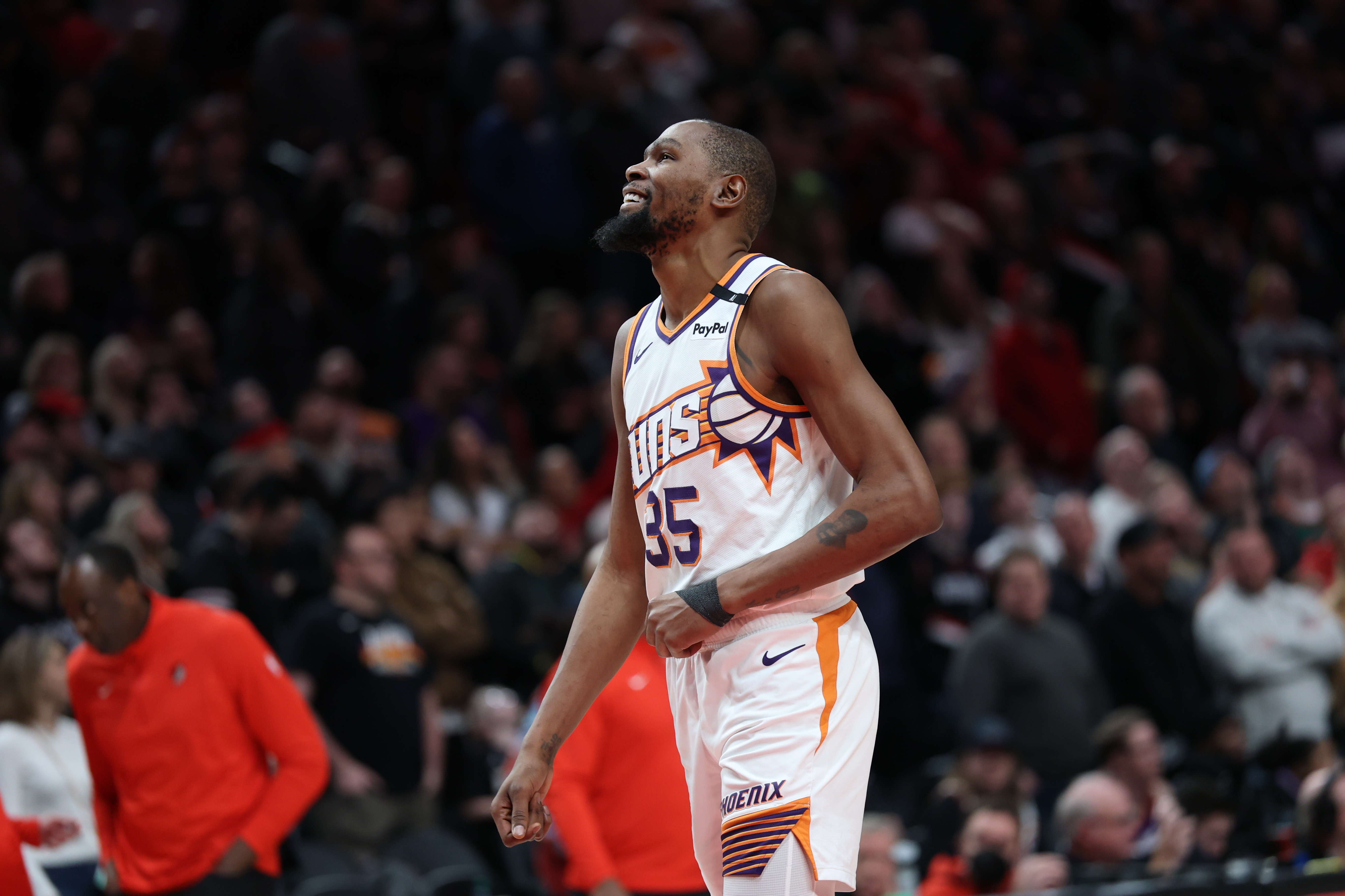  歷史第八位3萬分先生！KD：能和他們一起被提及說明我在做對的事