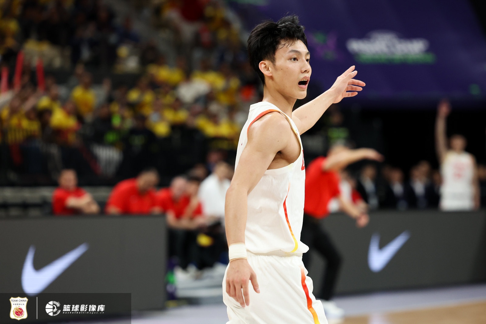  首發(fā)出戰(zhàn)不在狀態(tài)！徐杰全場(chǎng)3中0沒(méi)得分 拿到3板1助2斷另2失誤